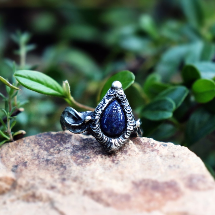 prsten lapis lazuli