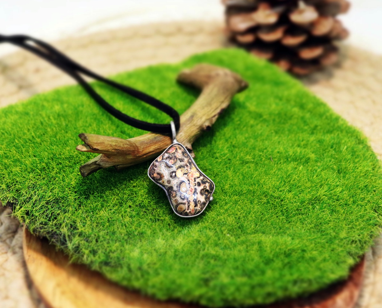 jaspis leopardí šperk pro muže