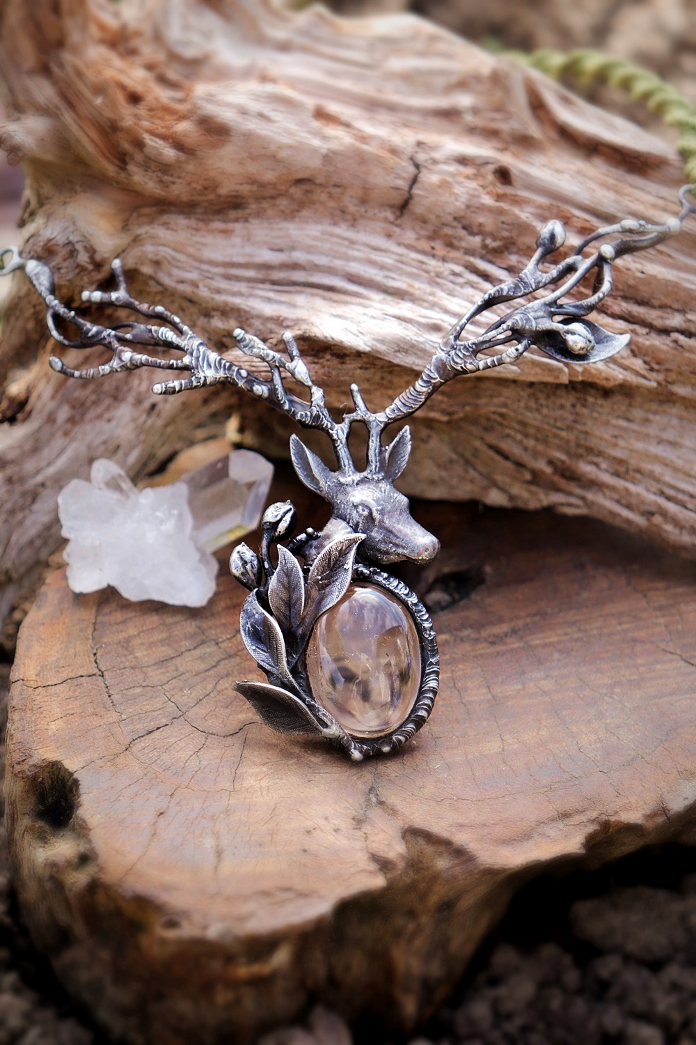 záhněda náhrdelník